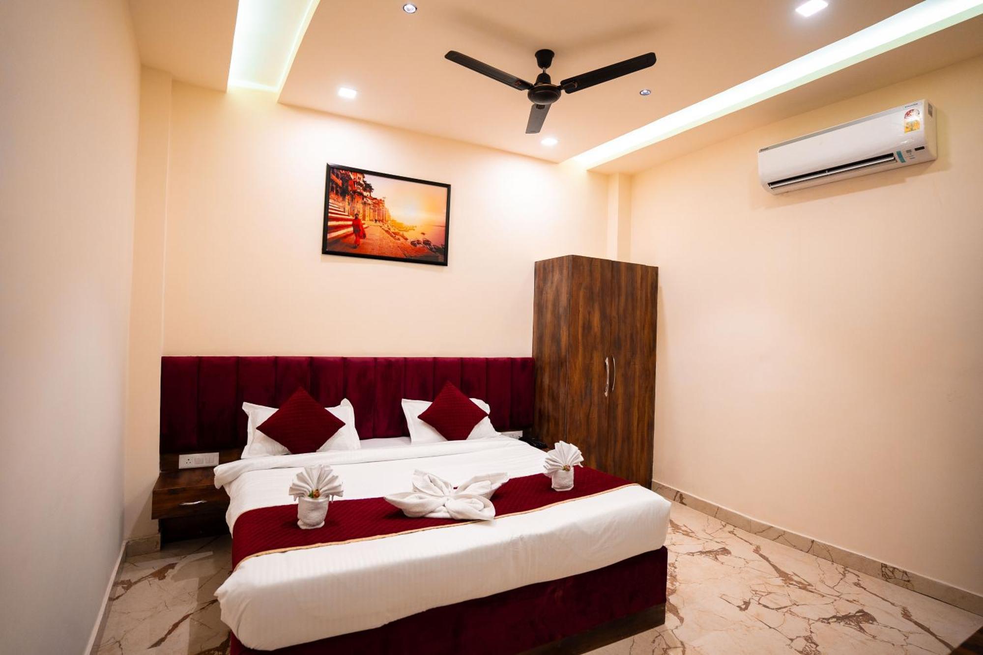 Hotel Jsr Kedar Varanasi Eksteriør bilde