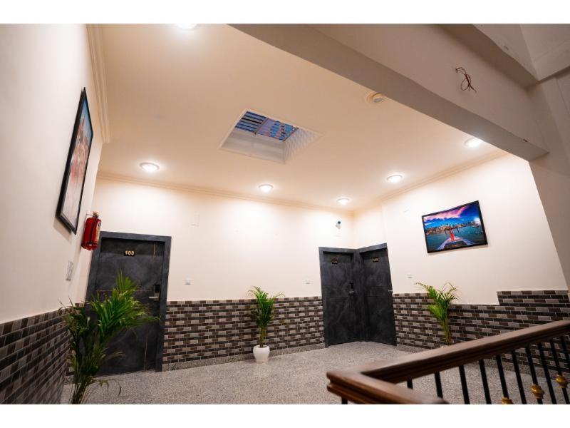 Hotel Jsr Kedar Varanasi Eksteriør bilde